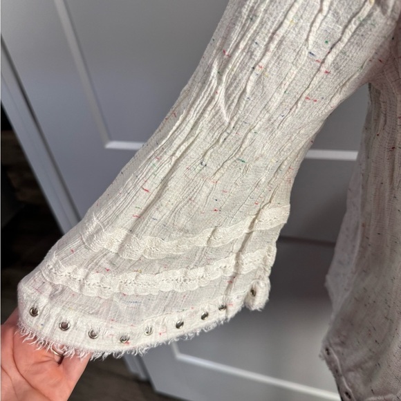 Tularosa REVOLVE Ivory confetti Bell Sleeve Babydoll Blouse Boho Top Pleated - Picture 4 of 10